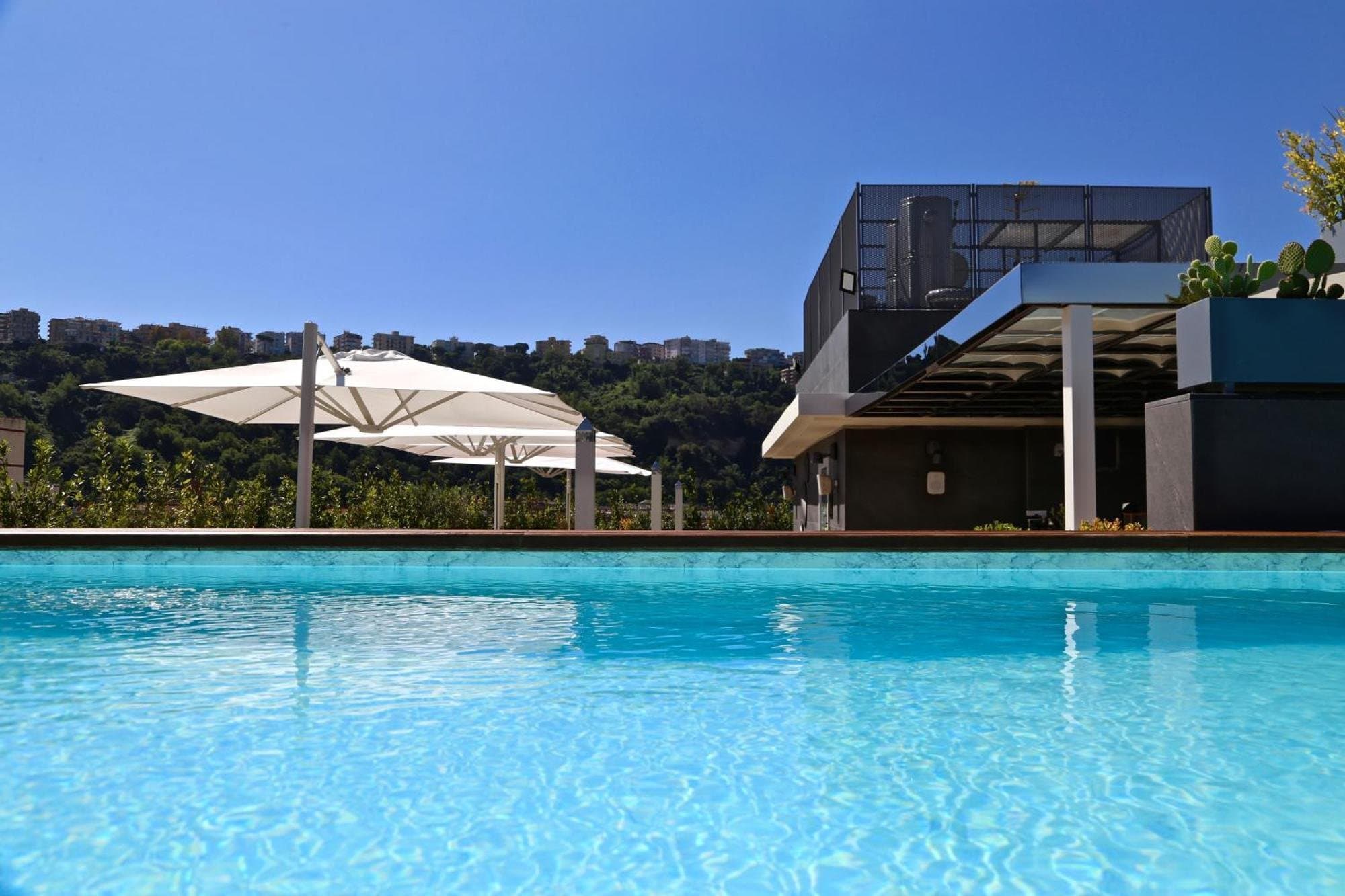 Krótki City Break w Kampanii: Hotel LHP Napoli Palace & SPA