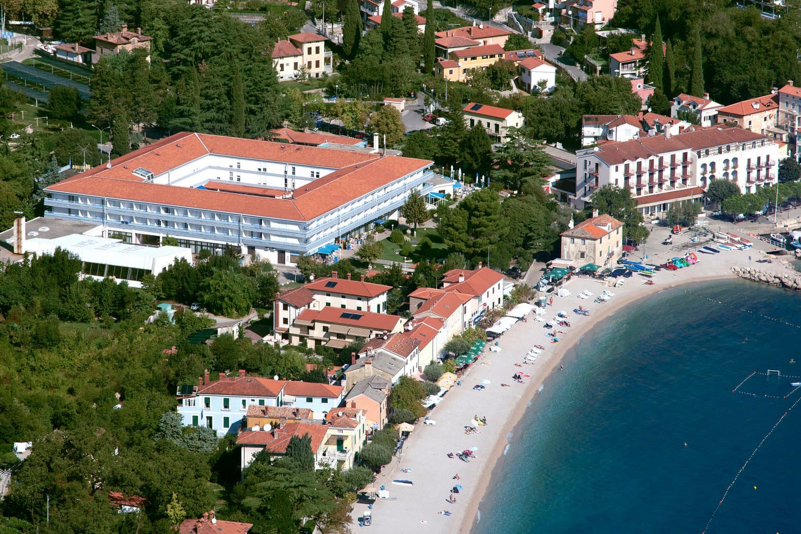 4 Dni Wypoczynku w Chorwacji: Hotel Marina w Kvarnerze 🇭🇷☀️