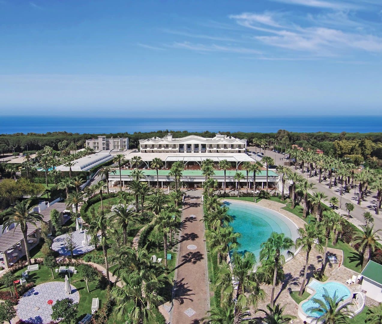 Savoy Beach Hotel