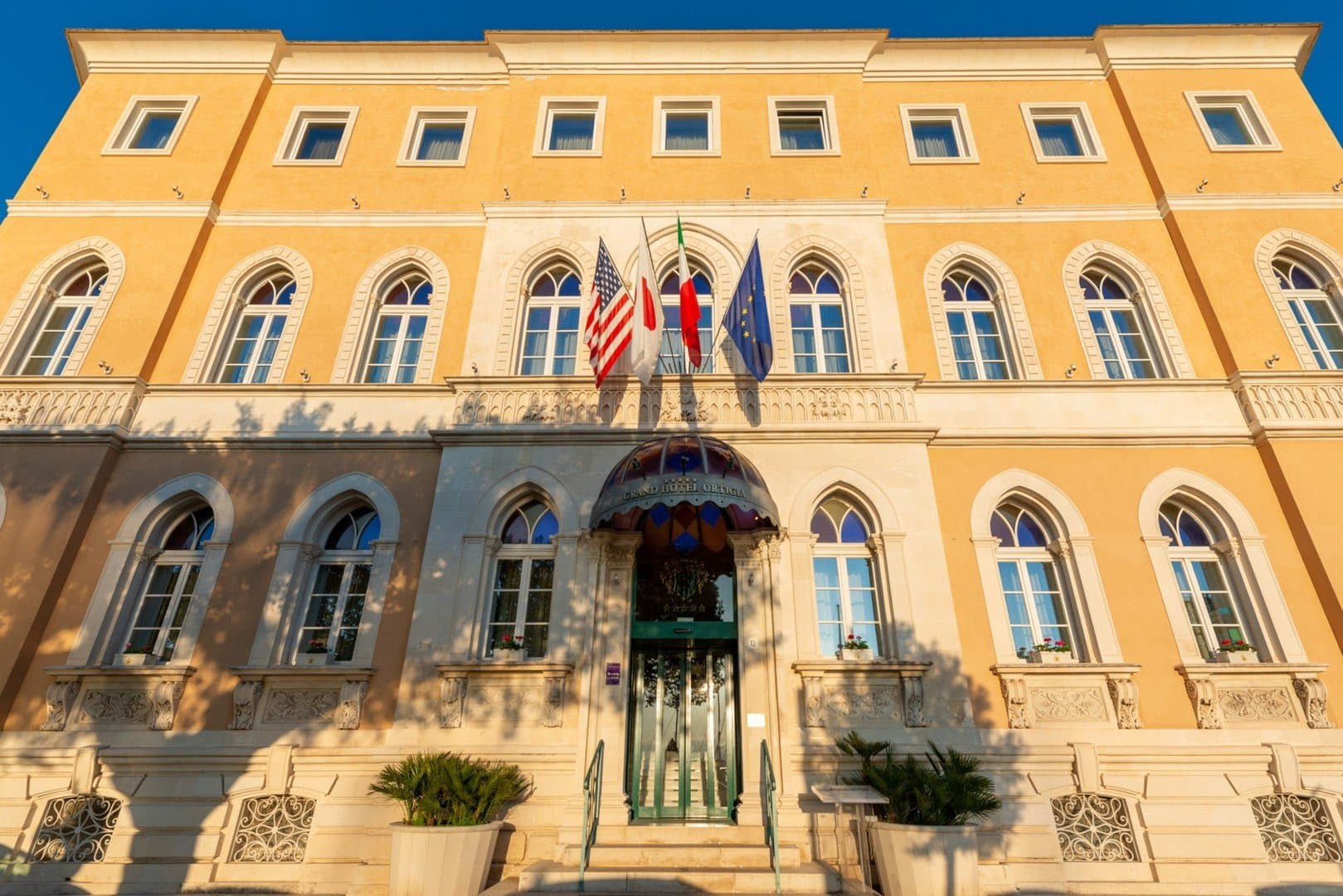 Sycylijski Luksus: 4 Dni w Grand Hotel Ortigia 🇮🇹✨