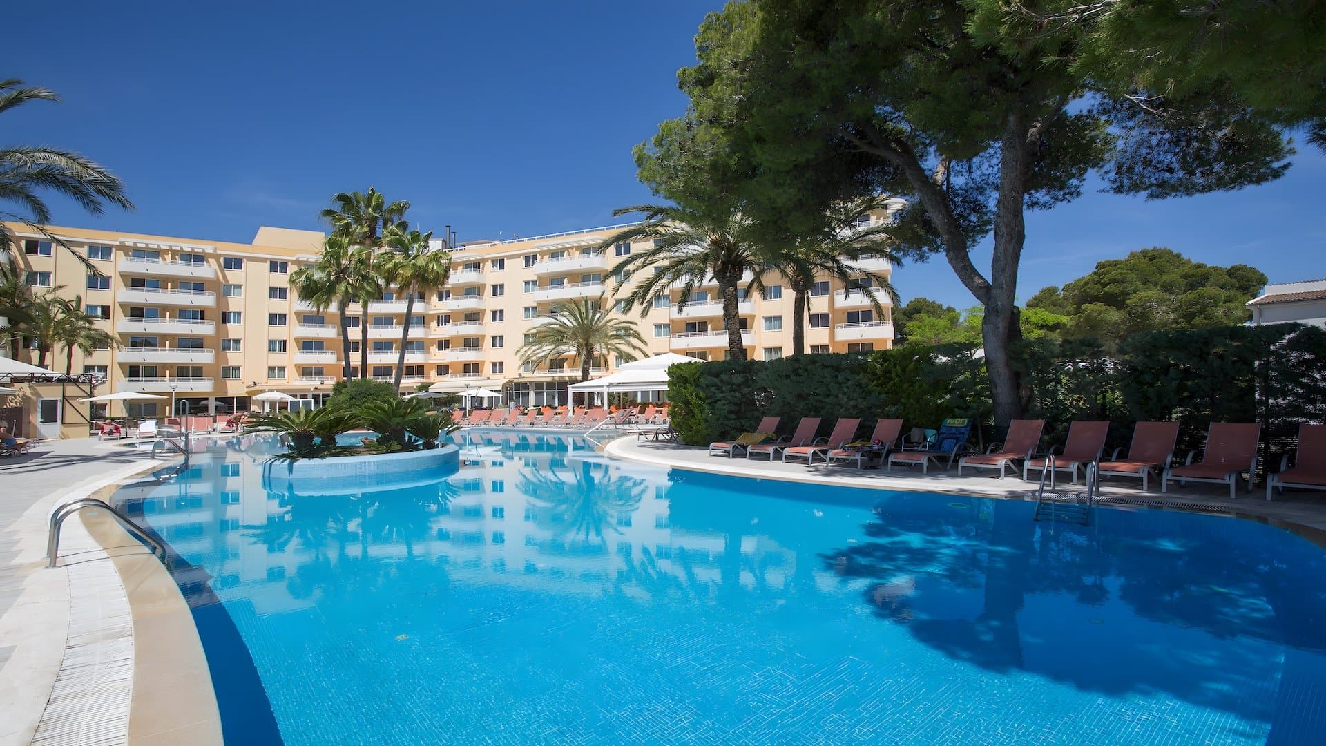 Krótki Wypad na Majorkę: 4 Dni w Hotelu Ivory Playa 🇪🇸☀️