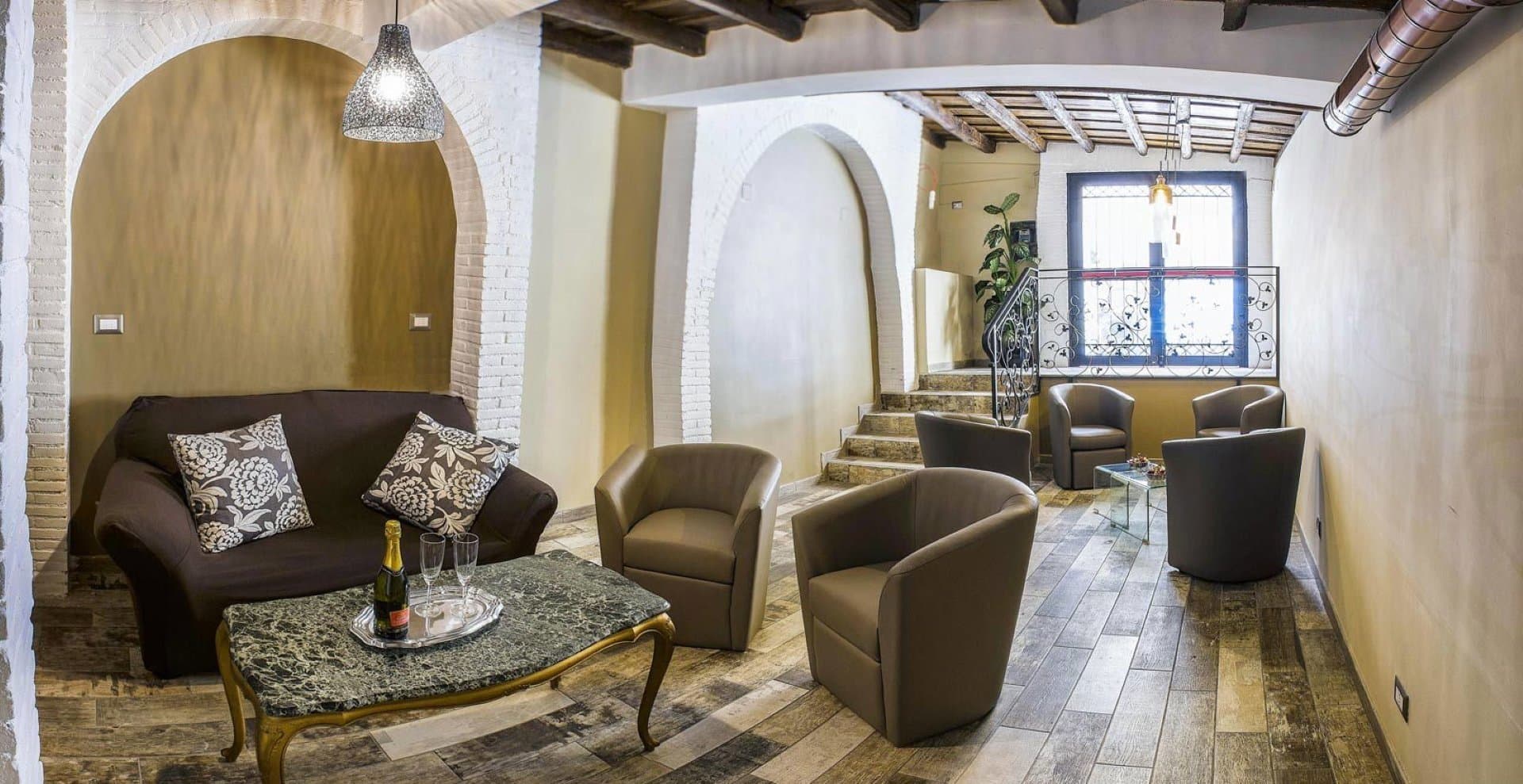 Rzymskie Święta w Hotelu Anfiteatro Flavio: 4 Dni 🇮🇹🏛️
