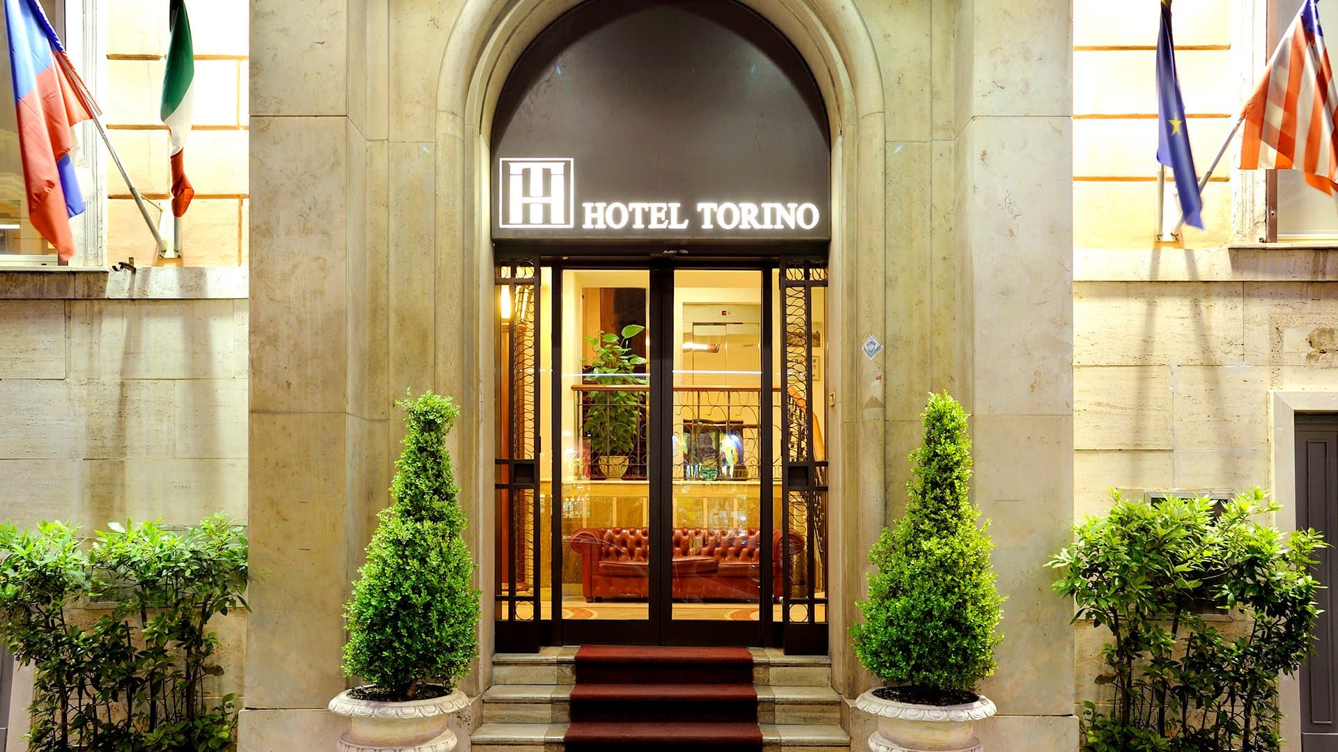 Rzym na 4 dni w Hotelu Torino: Świąteczny City Break 🇮🇹