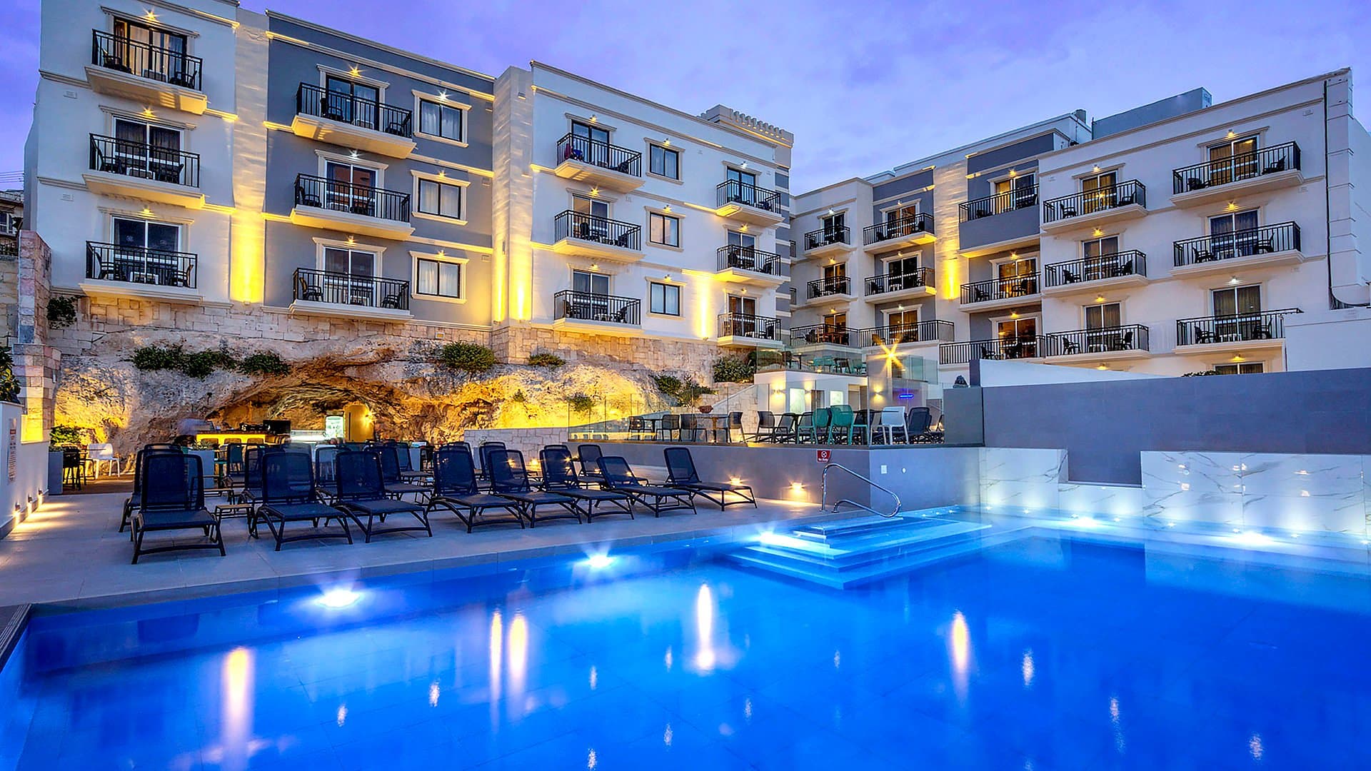 Krótki Wypad na Maltę w Pergola Club Hotel & Spa 🇲🇹✈️