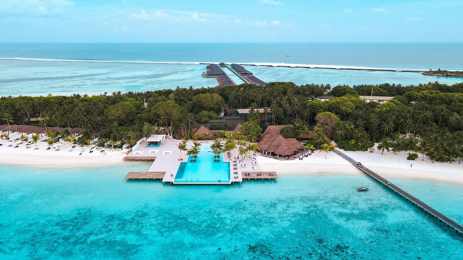 Malediwy na 5 dni: Rajska ucieczka do Villa Nautica Paradise Island 🇲🇻☀️