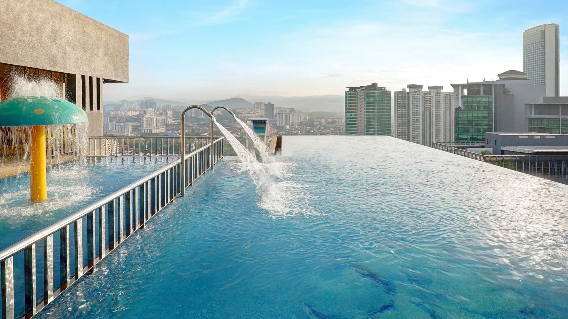 6 Dni w Sercu Malezji: Hotel Ibis Kuala Lumpur City Centre 🇲🇾🏙️