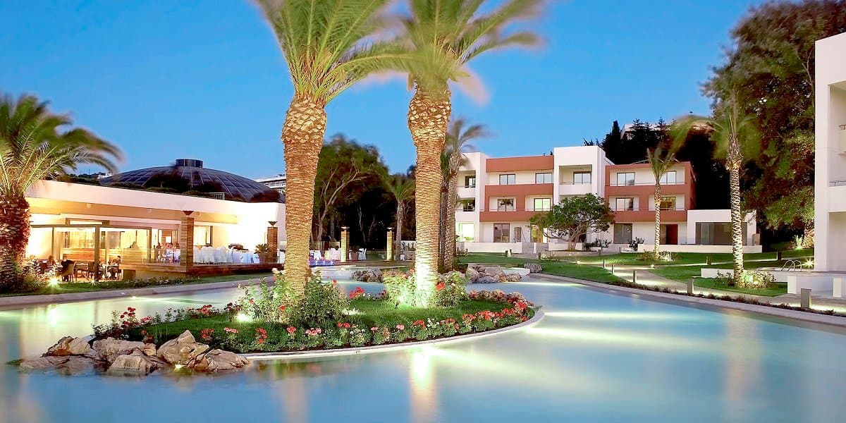 Luksusowe 4 dni na Rodos: All Inclusive w Hotel Rodos Palace 🇬🇷✨