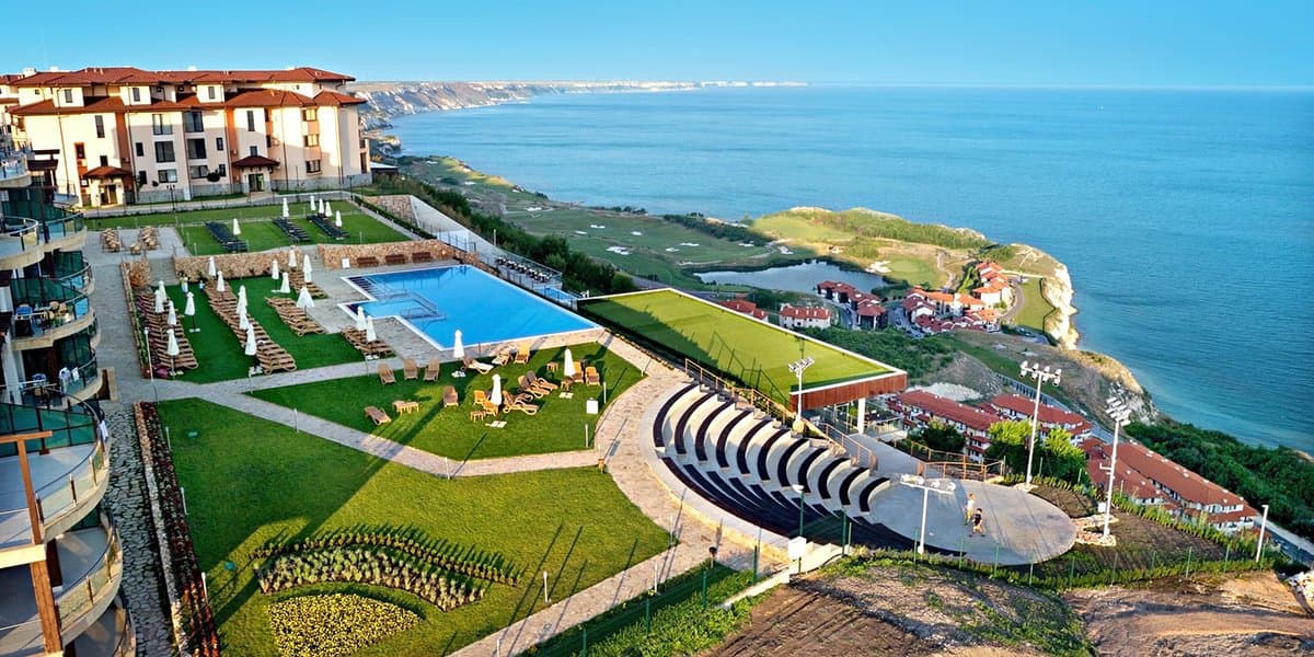 8 dni beztroski w Bułgarii: Topola Skies z All Inclusive 🇧🇬☀️