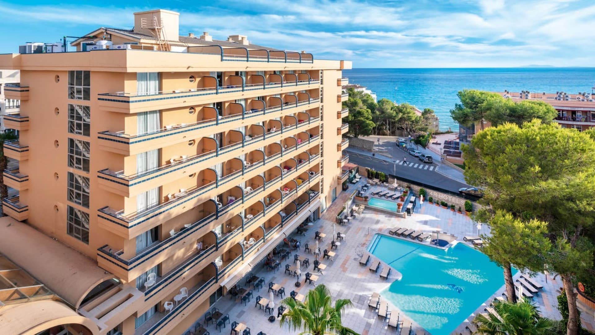 LAST MINUTE: Costa Dorada 🇪🇸. Hotel 3⭐, Wyżywienie, Loty
