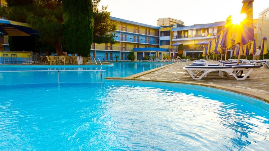 Magia Bałkanów w Bułgarii! 🇧🇬 3⭐, All Inclusive 🍹