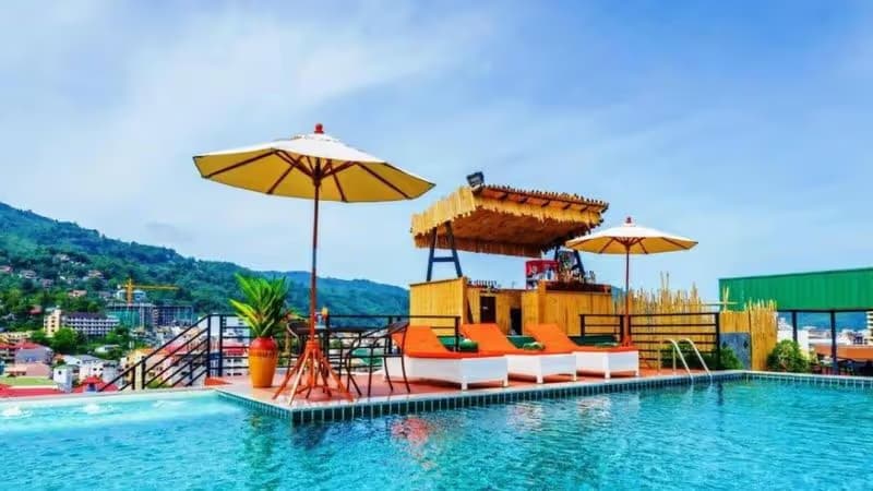 Patong: 12 Dni w Imprezowej Części Wyspy 🇹🇭