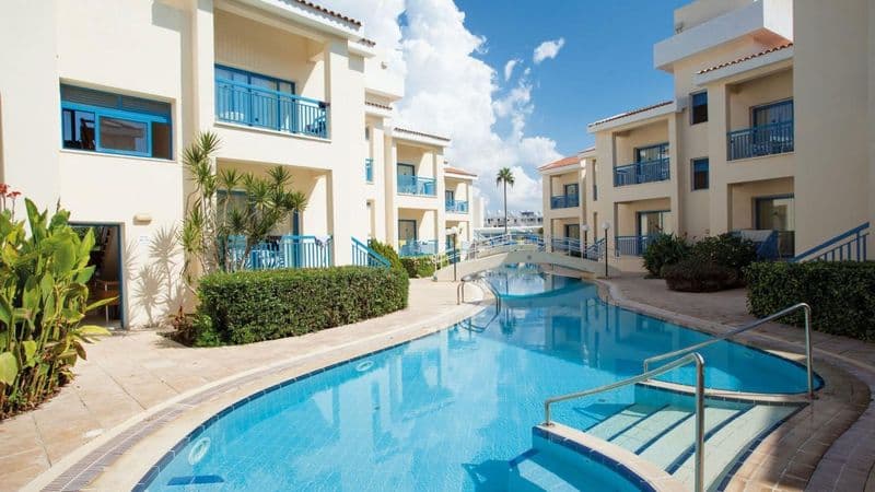 Cypryjskie Słońce: Hotel Kissos w Paphos 🇨🇾