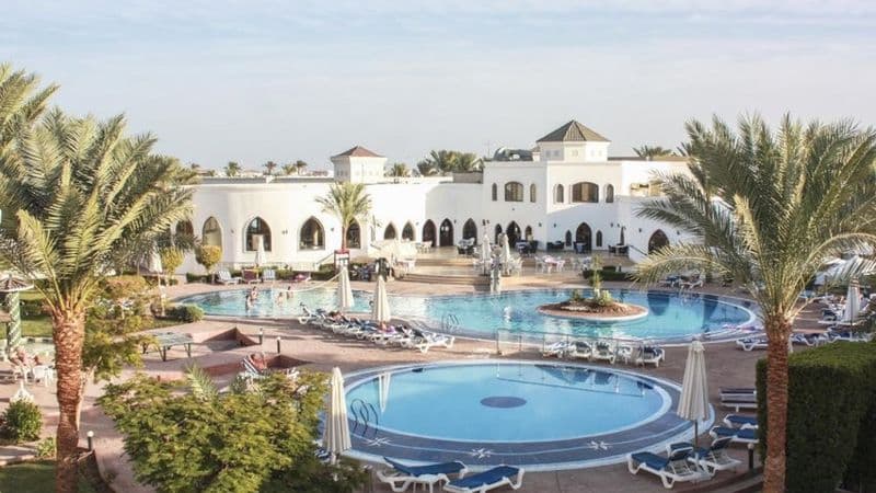 Słoneczny Wypoczynek w Ras Um El Sid – All Inclusive 🇪🇬