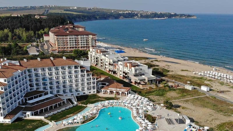 Słoneczny relaks w Bułgarii: 7 dni All Inclusive w Sunrise Blue Magic Resort 🇧🇬☀️