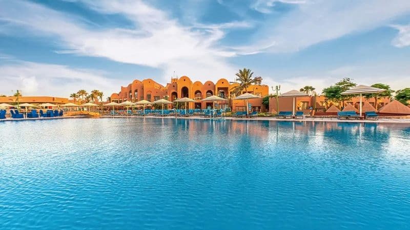 7 Dni Luksusu w Egipcie: Akassia Swiss Resort w Marsa Alam 🇪🇬☀️
