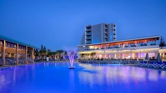 Siedem dni relaksu na Krecie: Arina Beach Resort All Inclusive 🇬🇷☀️