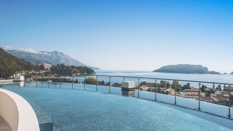 Luksusowe 7 dni w Budvie: Iberostar Waves Slavija 🇲🇪🌊