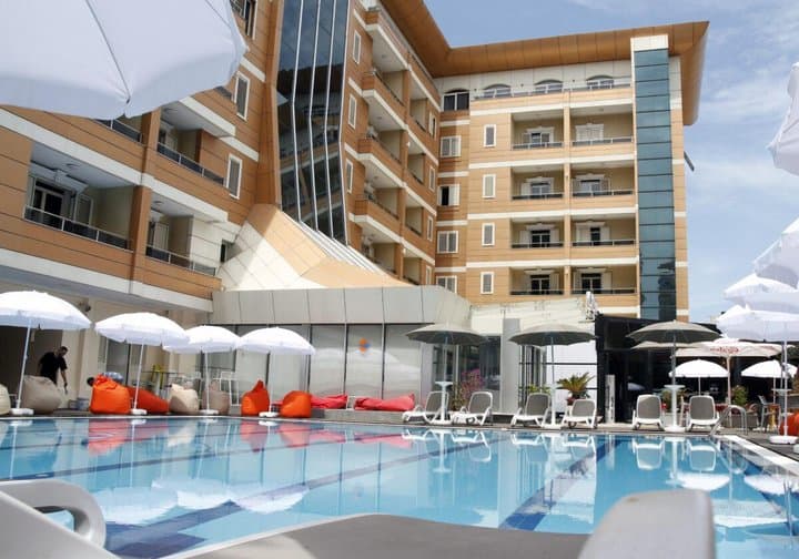 Amh Hotel