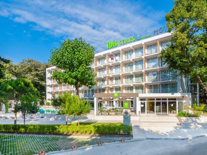 Ibis Styles Roomer Golden Sands