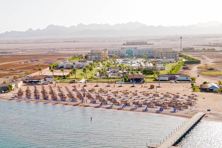Mövenpick Waterpark Resort & Spa Soma Bay