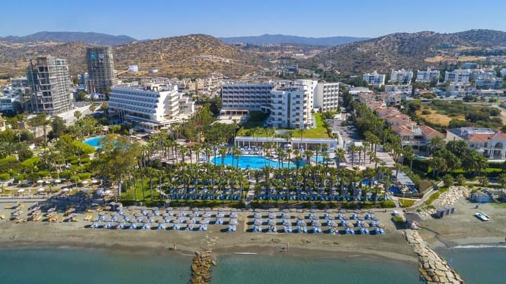 The Grandresort – Limited Edition By Leonardo Hotels