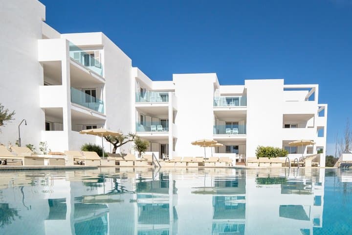 Marsenses Ferrera Blanca Hotel Family