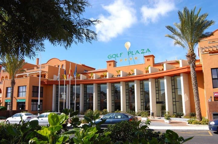 Grand Muthu Golf Plaza