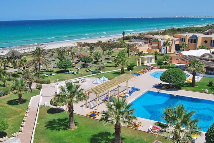 Thapsus Beach Resort