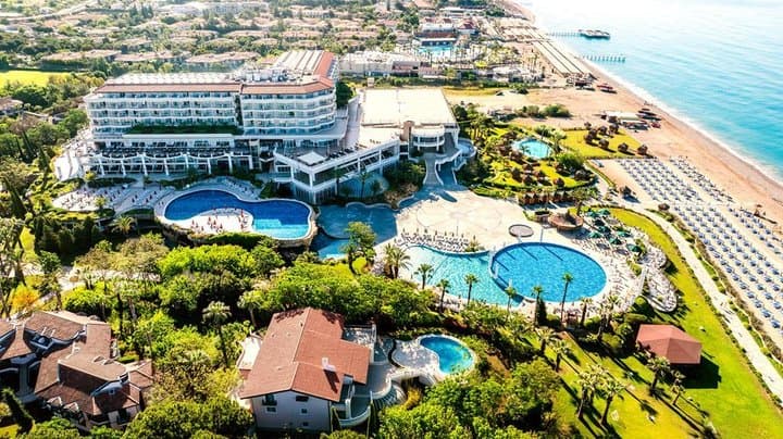 Starlight Resort