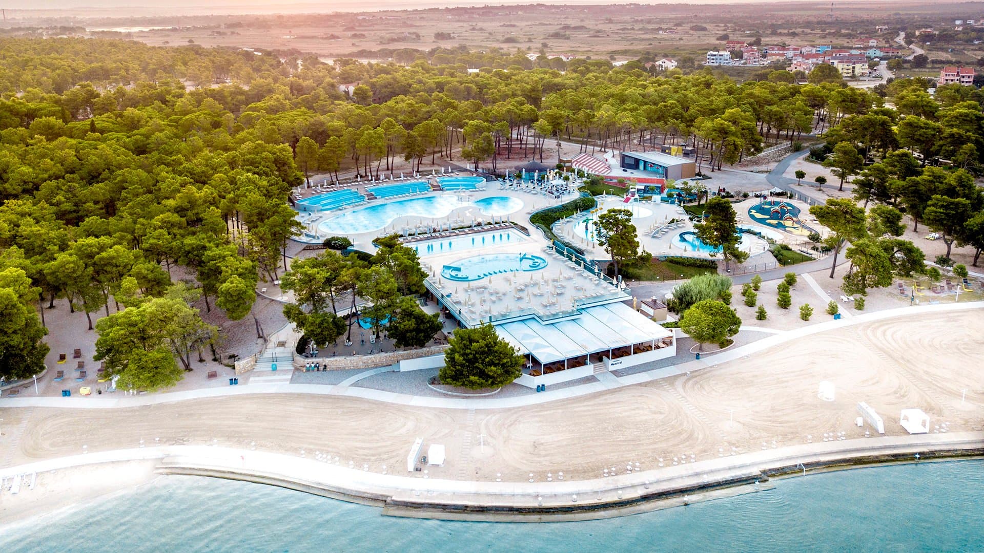 Zaton Holiday Resort Camping Homes