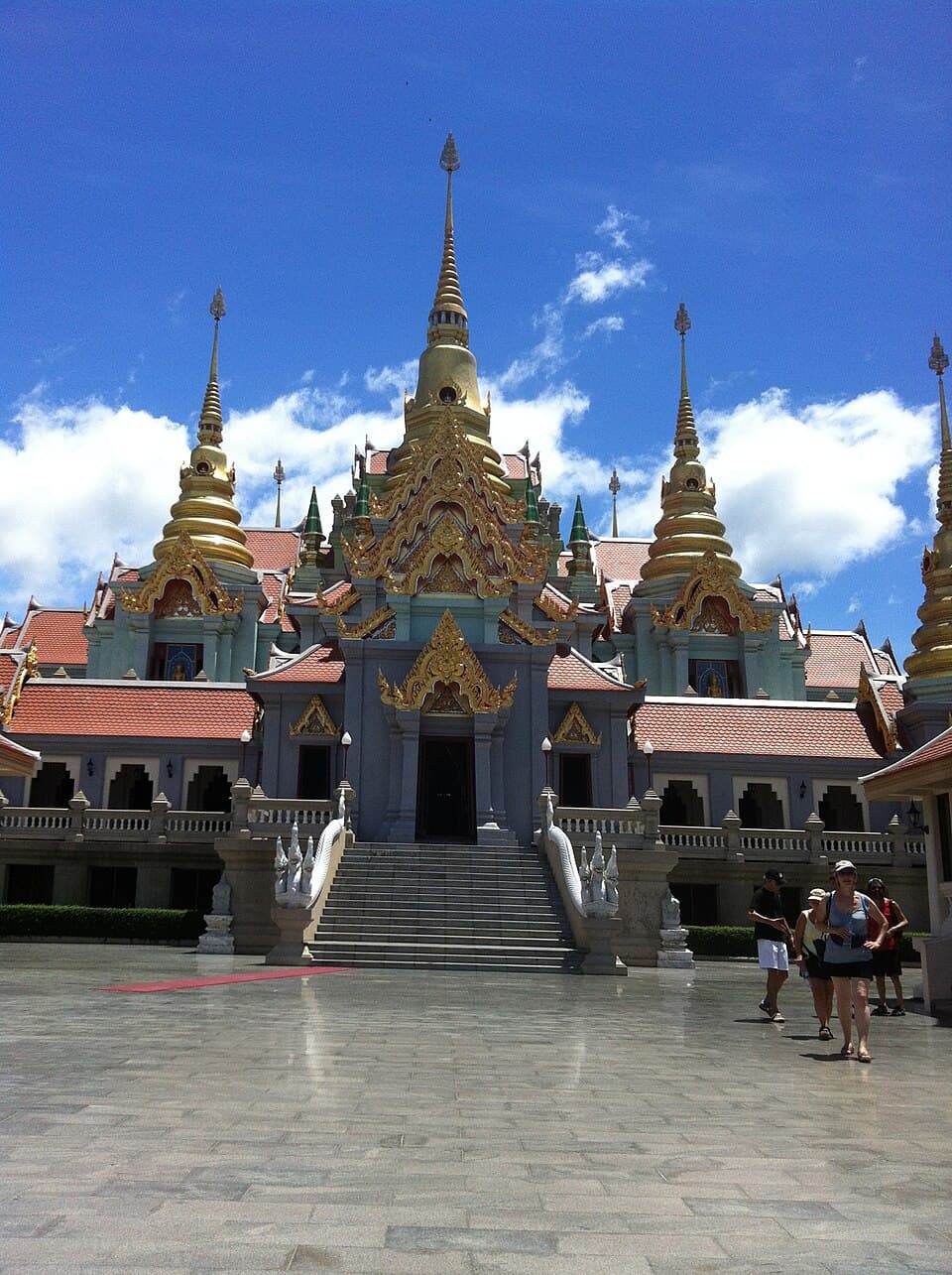 Bang Saphan district