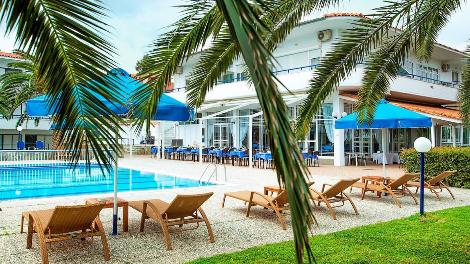 8 Dni All Inclusive na Chalkidiki! 🇬🇷 Hotel 3⭐, Wylot z Warszawy ✈️