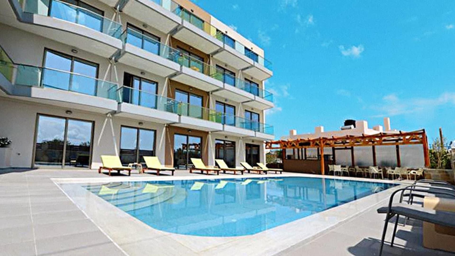 Tanie Wakacje na Krecie! 🇬🇷 Hotel 3⭐ + Loty w Dwie Strony z Poznania ✈️