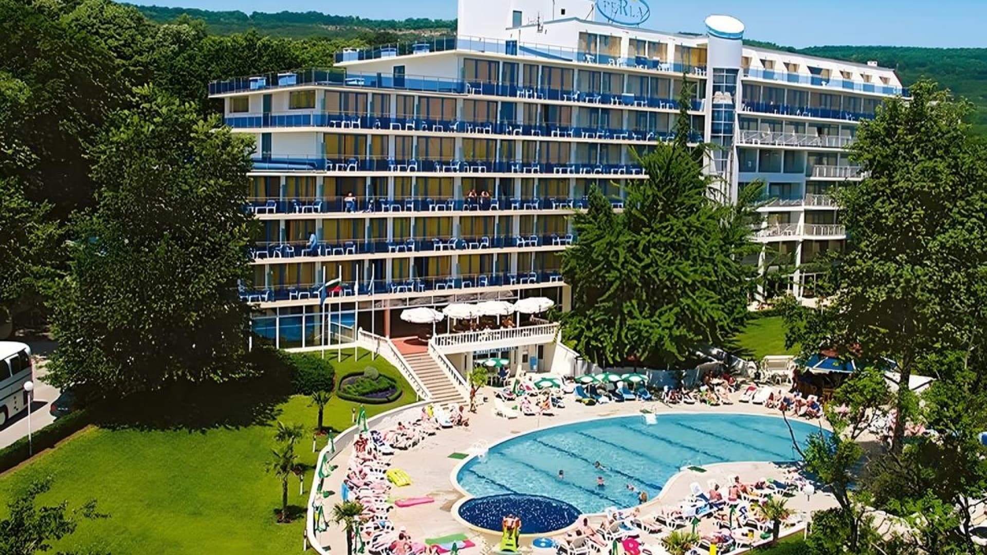 Tanie Wakacje w Bułgarii w Czerwcu! 🇧🇬 Hotel 3⭐, Loty w Dwie Strony oraz Wyżywienie 🥙