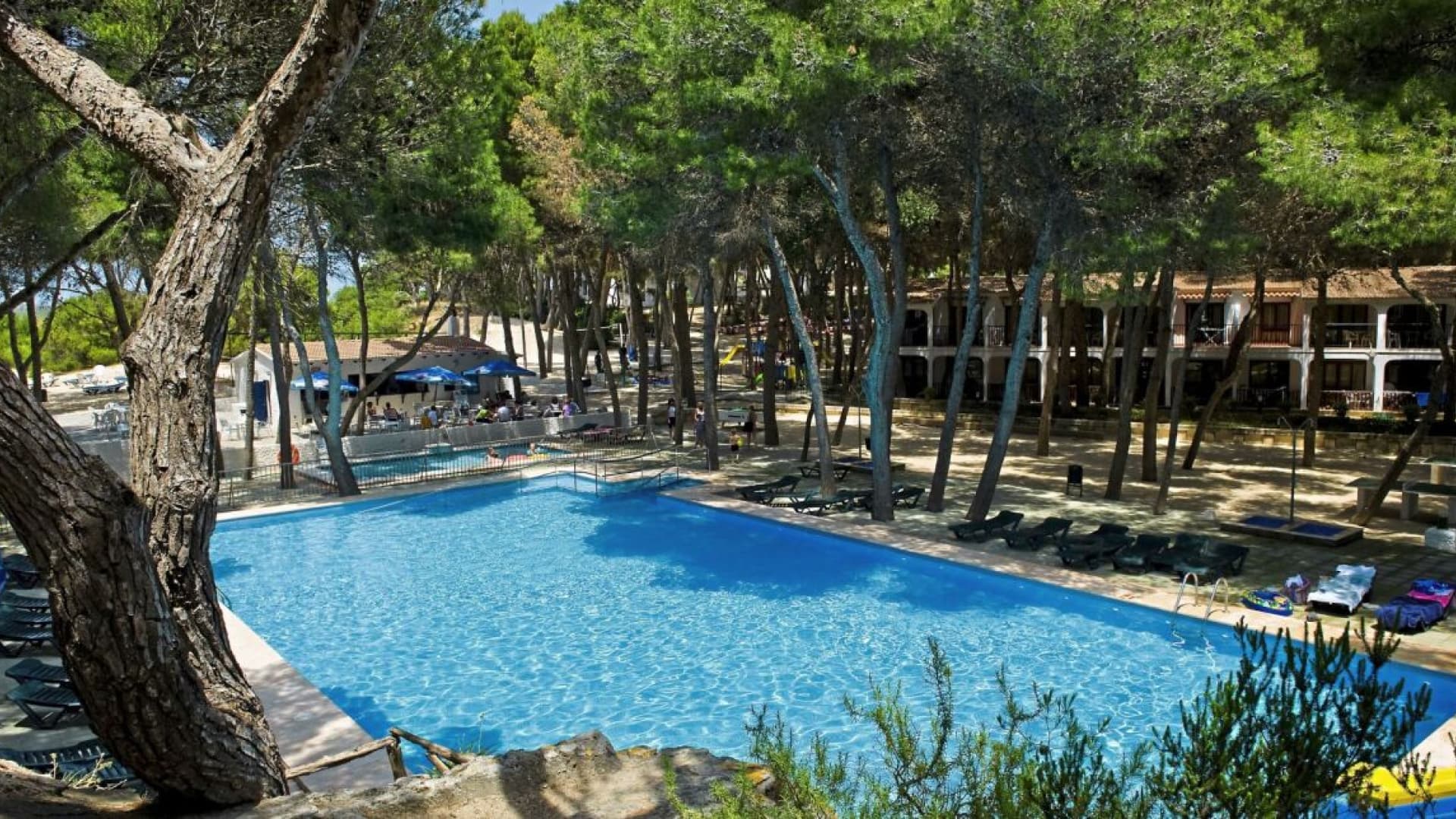 Wakacje na Minorce, Hiszpania! 🇪🇸 Hotel 3⭐, Loty w Dwie Strony ✈️