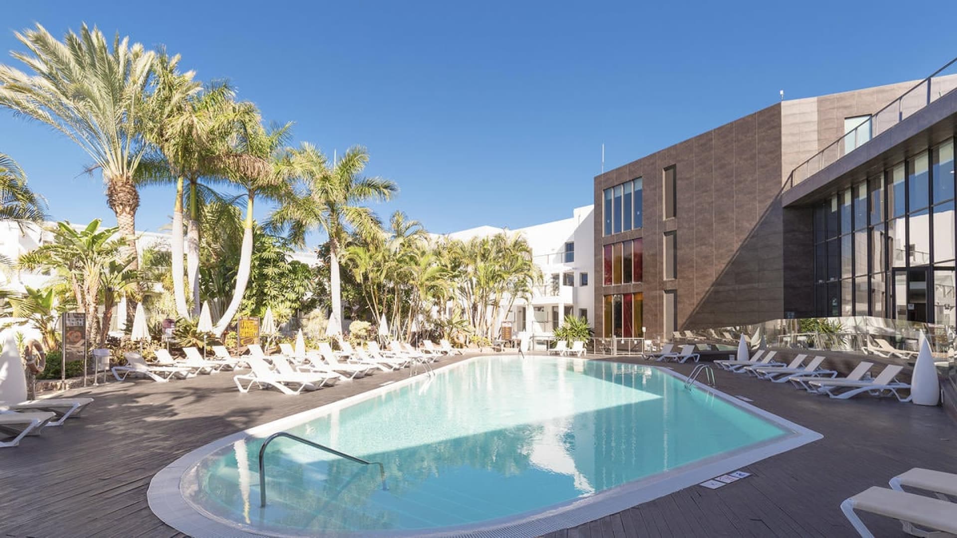 Tydzień na Wyspach Kanaryjskich! Hotel ⭐⭐⭐⭐ z All Inclusive 🍹✈️🌴 + Loty