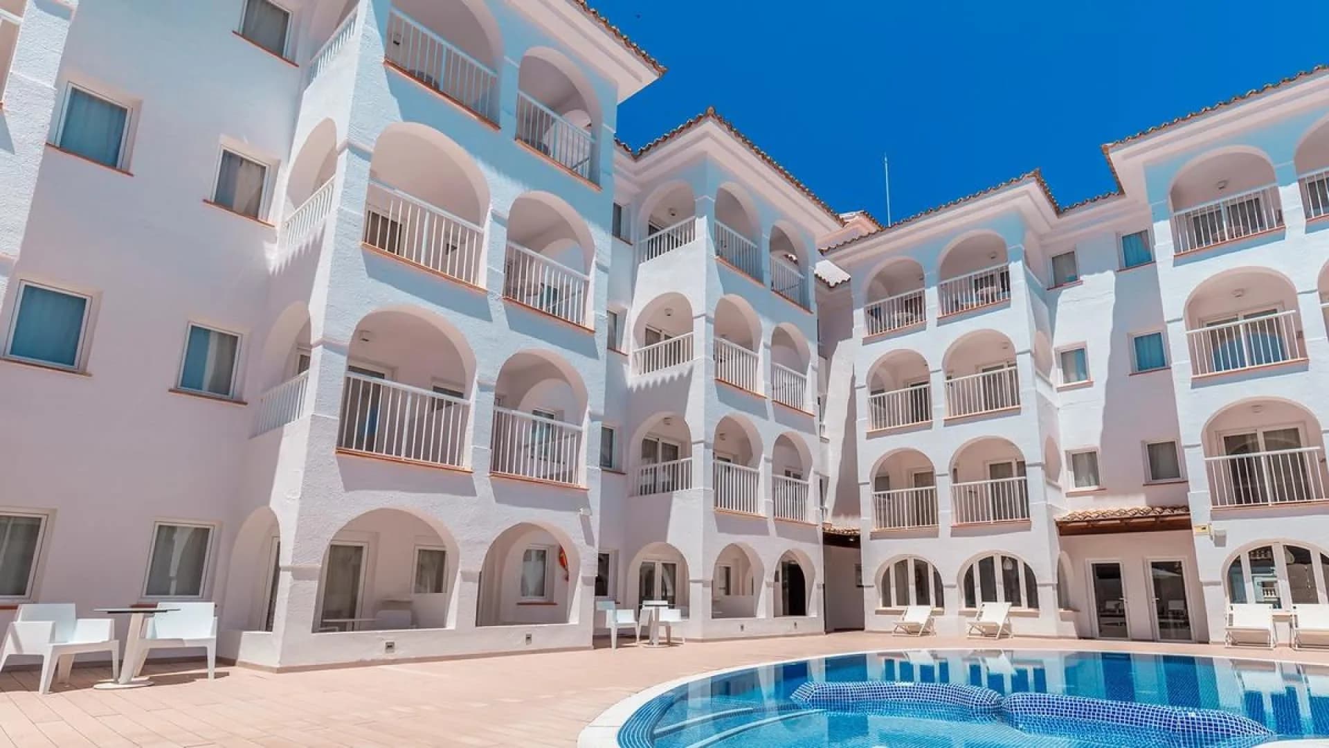 Last Minute: Wakacje na Majorce z Wylotem z Gdańska! 🇪🇸 Hotel 4⭐