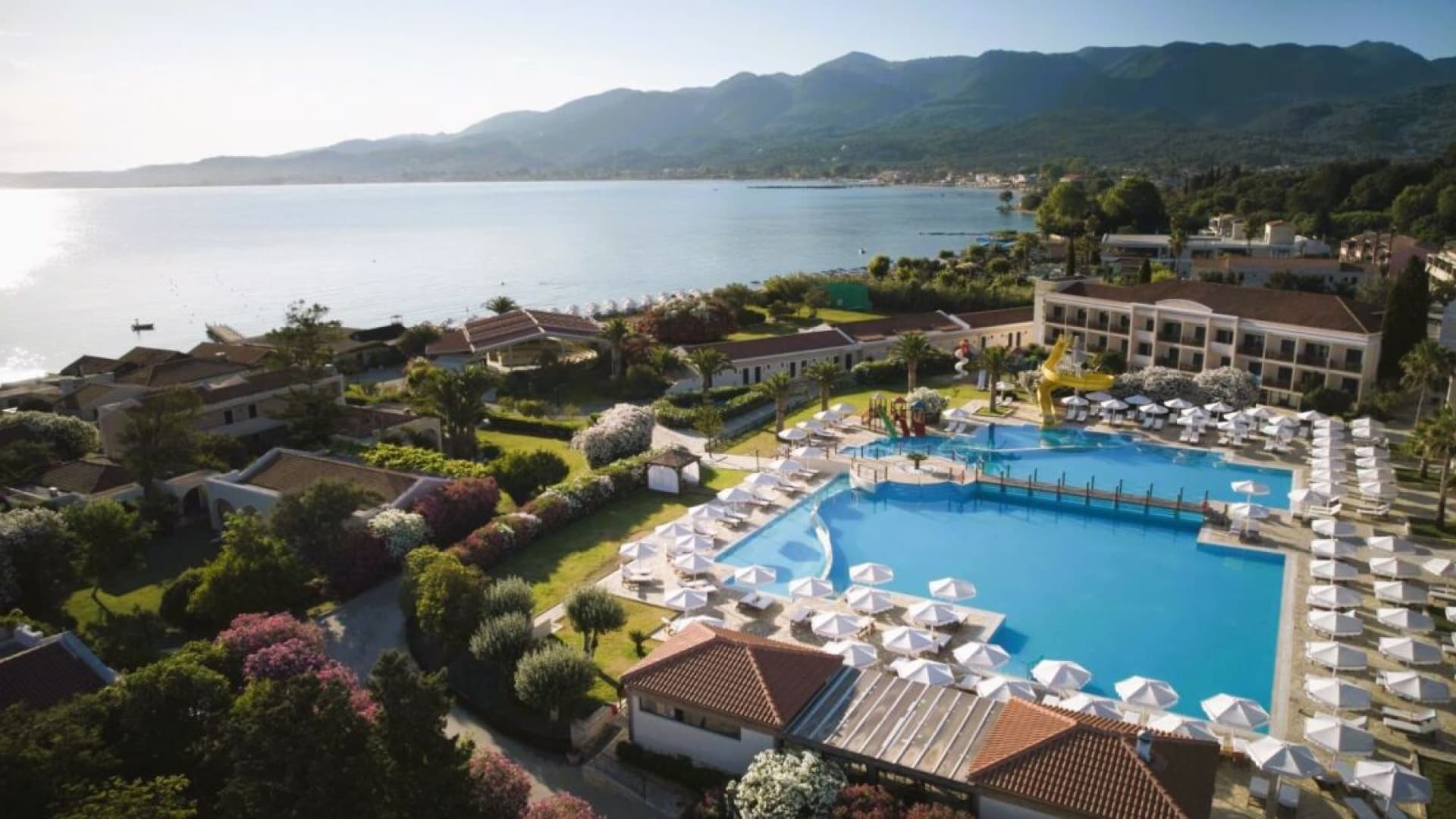 All Inclusive na Korfu! 🇬🇷 Hotel 5⭐, Loty w Dwie Strony z Warszawy ✈️
