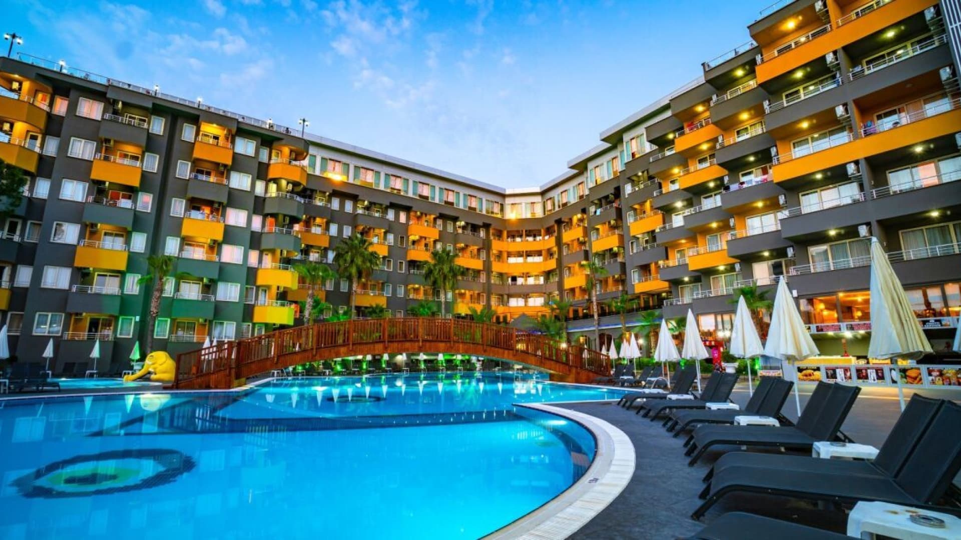 All Inclusive na Riwierze Tureckiej! 🇹🇷 Hotel 5⭐, Wylot z Warszawy