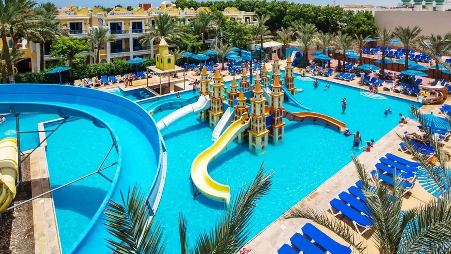 All Inclusive w Hurghadzie! 🇪🇬 Hotel 4⭐ z Aqua Parkiem, Loty w Dwie Strony z Poznania ✈️