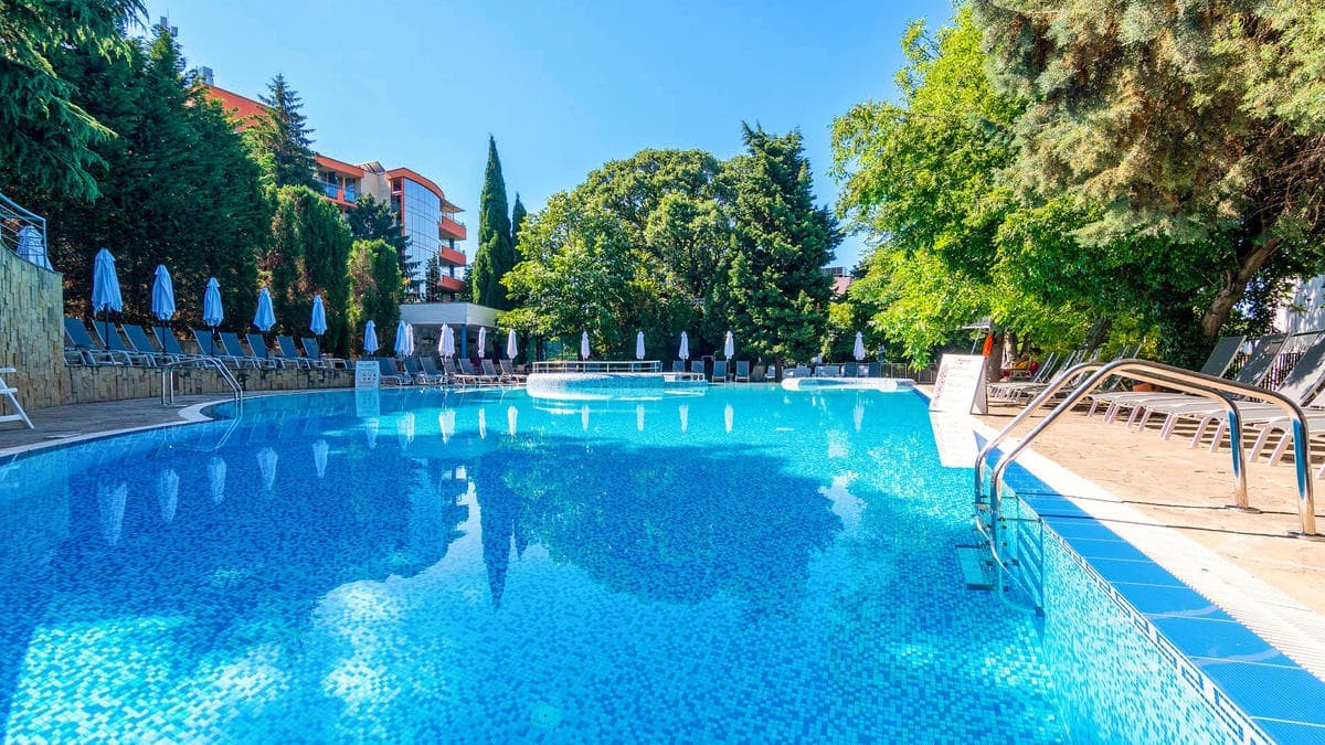 All Inclusive w Złotych Piaskach, Bułgaria 🇧🇬: Hotel 4⭐, Wylot z Krakowa ✈️