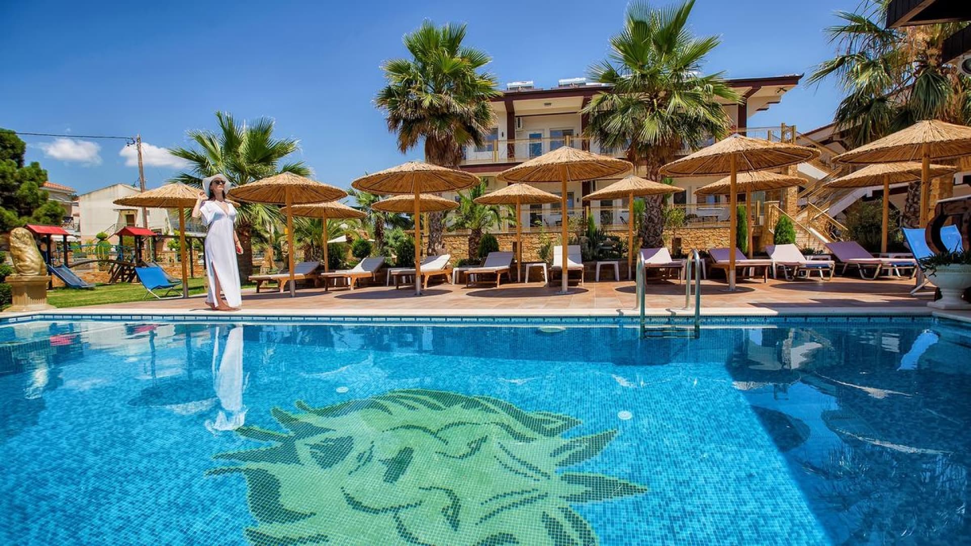 🇬🇷 Chalkidiki, Grecja: 8 Dni w Hotelu 4⭐. Loty z Warszawy, Wyżywienie