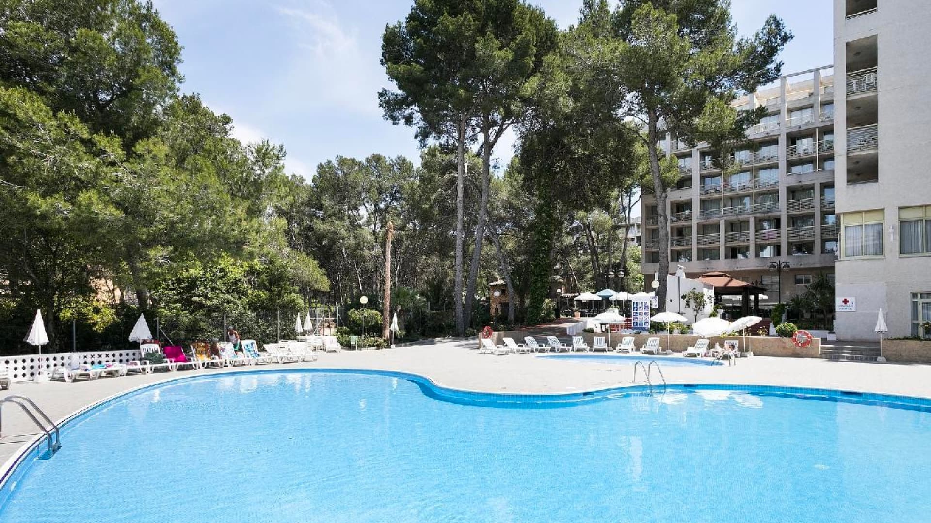 Costa Dorada! 🇪🇸 Tydzień w Hotelu 3⭐ z Lotami w Dwie Strony ✈️ i Wyżywieniem (HB)! 🍱