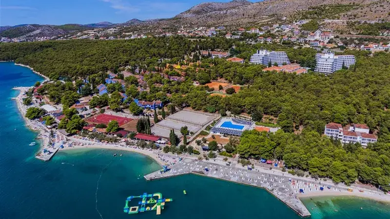 Chorwackie Wybrzeże: 7 Dni w Trogirze 🇭🇷🌊