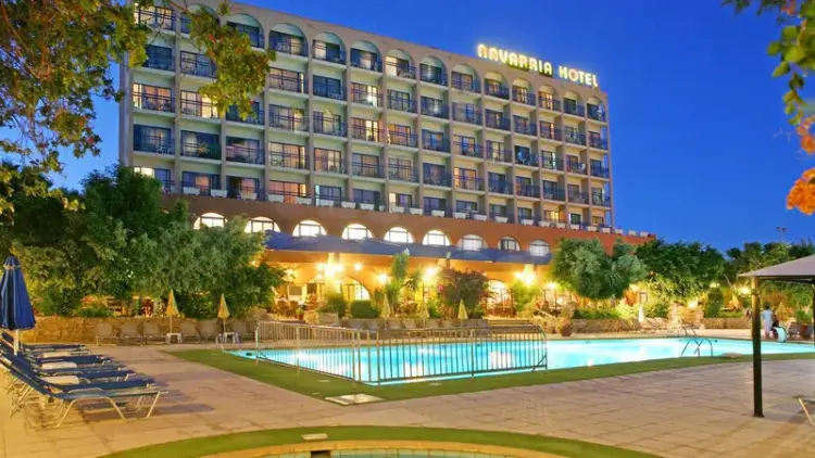 Cypr w Grudniu: 7 Dni w Limassol w Hotelu Navarria