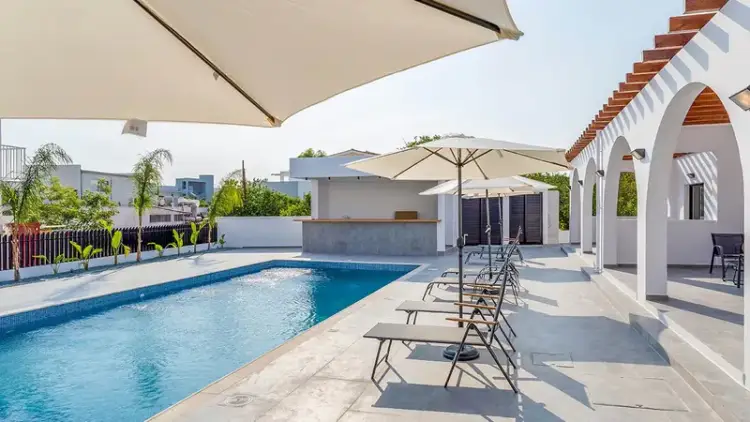 Cypr w Grudniu: 7 Dni w Ayia Napa w Zoi Boutique 🇨🇾🏨