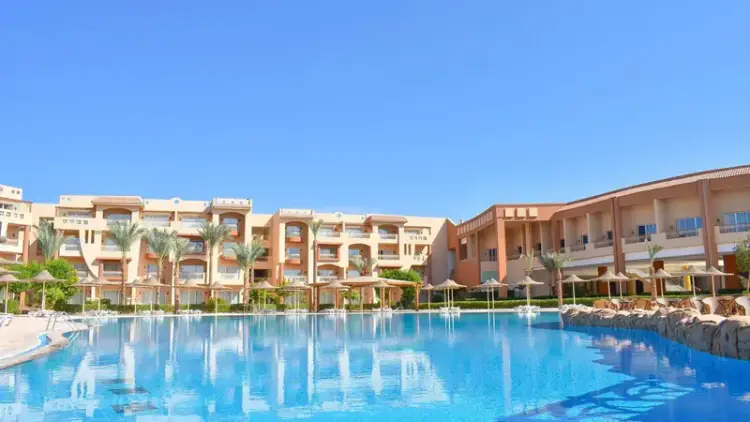 Egipt w Grudniu: 7 Dni w Parrotel Lagoon Resort