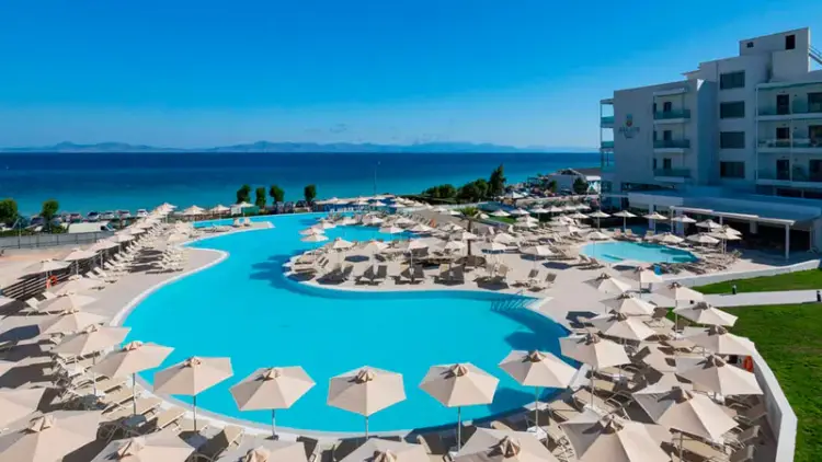 Rodos w Październiku: 8 Dni w Hotelu Belair Beach