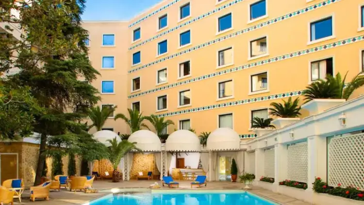 Grecka Przygoda w Atenach: 7 Dni w Hotelu Royal Olympic