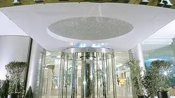 Ateny w Zasięgu Ręki: 7 Dni w Hotelu Titania 🏛️🇬🇷